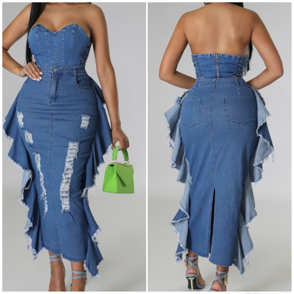 Denim skirt